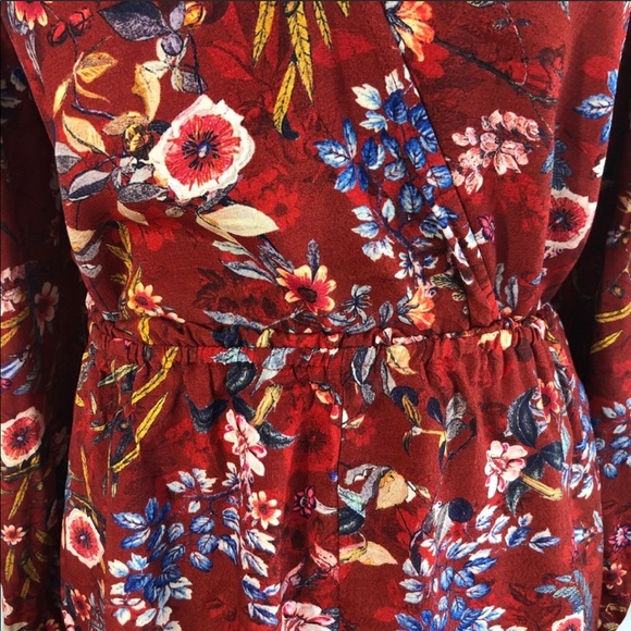 Willow & Clay Deep Red Floral Romper Medium - Picture 4 of 8